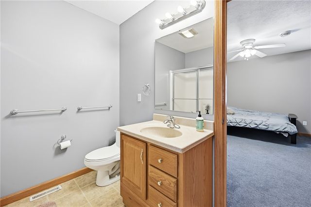 626 Lorenwood Drive, Hermitage, PA 16148