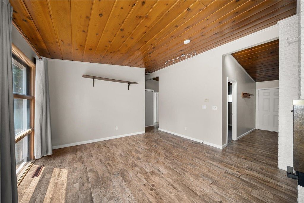 1428 E 40th Ave, Spokane, WA 99203 photo 5