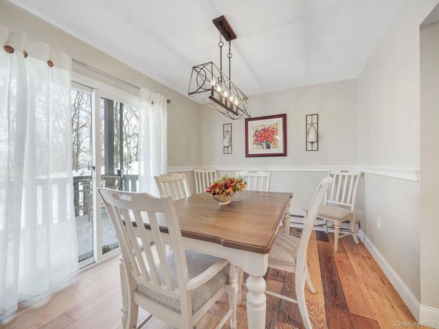 552 Sierra Vista Lane, Valley Cottage, NY 10989