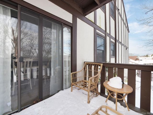 552 Sierra Vista Lane, Valley Cottage, NY 10989