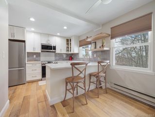 552 Sierra Vista Lane, Valley Cottage, NY 10989