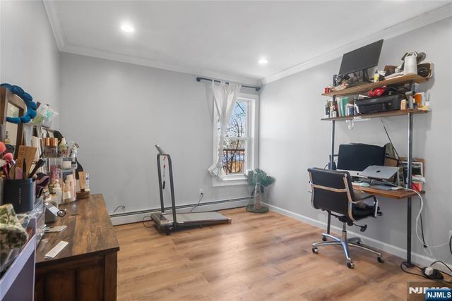 2 Radio Avenue C12, Secaucus, NJ 07094