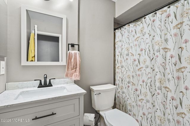 775 Darlington Drive 149, Old Bridge, NJ 08857