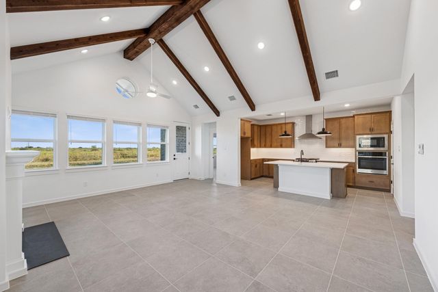 216 Dunovant Drive, Sealy, TX 77474