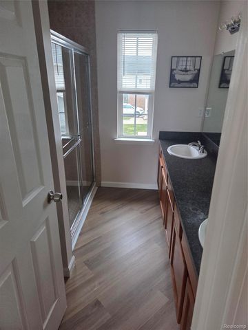 45681 Cagney Drive 76, Macomb Township, MI 48044