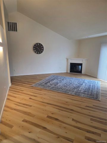 45681 Cagney Drive 76, Macomb Township, MI 48044