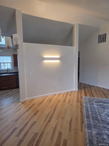 45681 Cagney Drive 76, Macomb Township, MI 48044