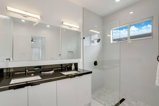 2962 NW 10th Court, Fort Lauderdale, FL 33311