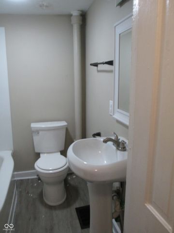 2615 Shelby Street, Indianapolis, IN 46203