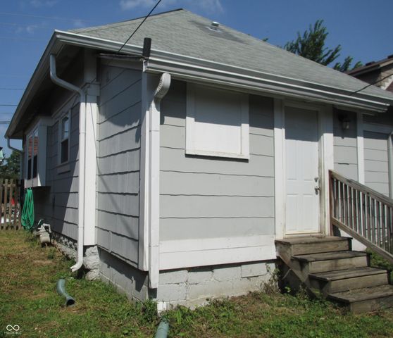 2615 Shelby Street, Indianapolis, IN 46203