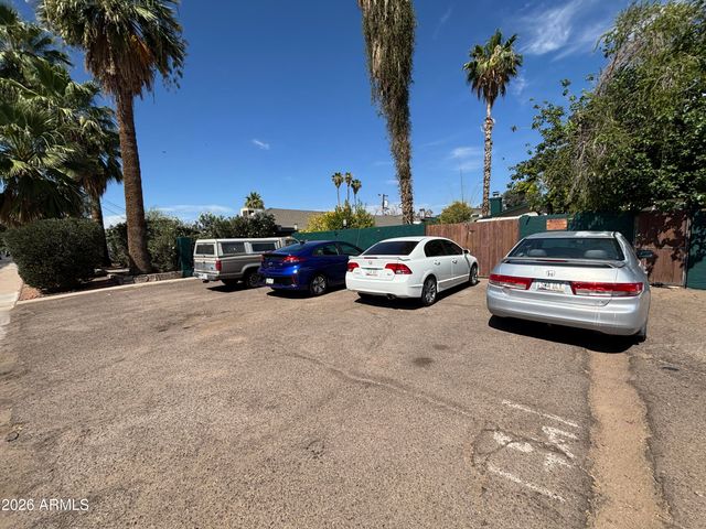 3515 N 12th Street, Phoenix, AZ 85014