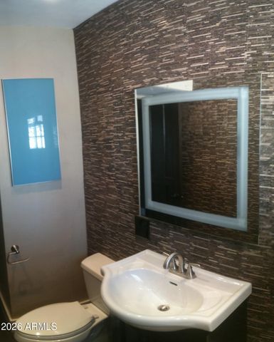 3515 N 12th Street, Phoenix, AZ 85014