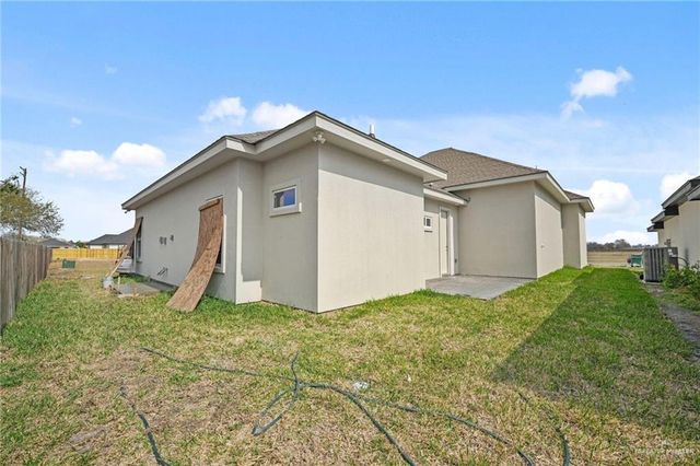 302 N 30th Street, Hidalgo, TX 78557