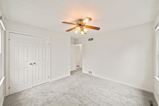 9010 E 72nd Terrace, Raytown, MO 64133