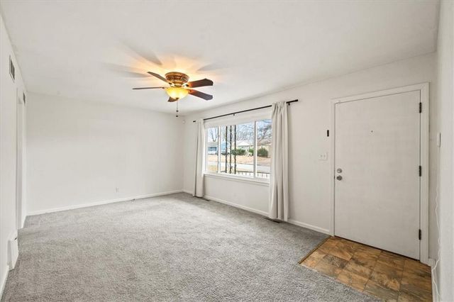 9010 E 72nd Terrace, Raytown, MO 64133