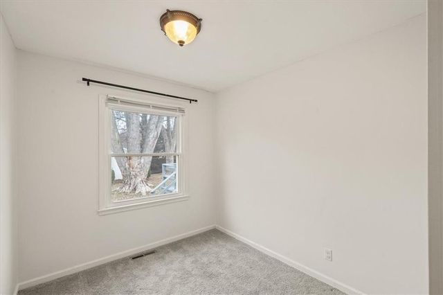 9010 E 72nd Terrace, Raytown, MO 64133