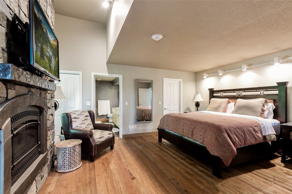 1939 Suncrest Drive, Whitefish, MT 59937 photo 19