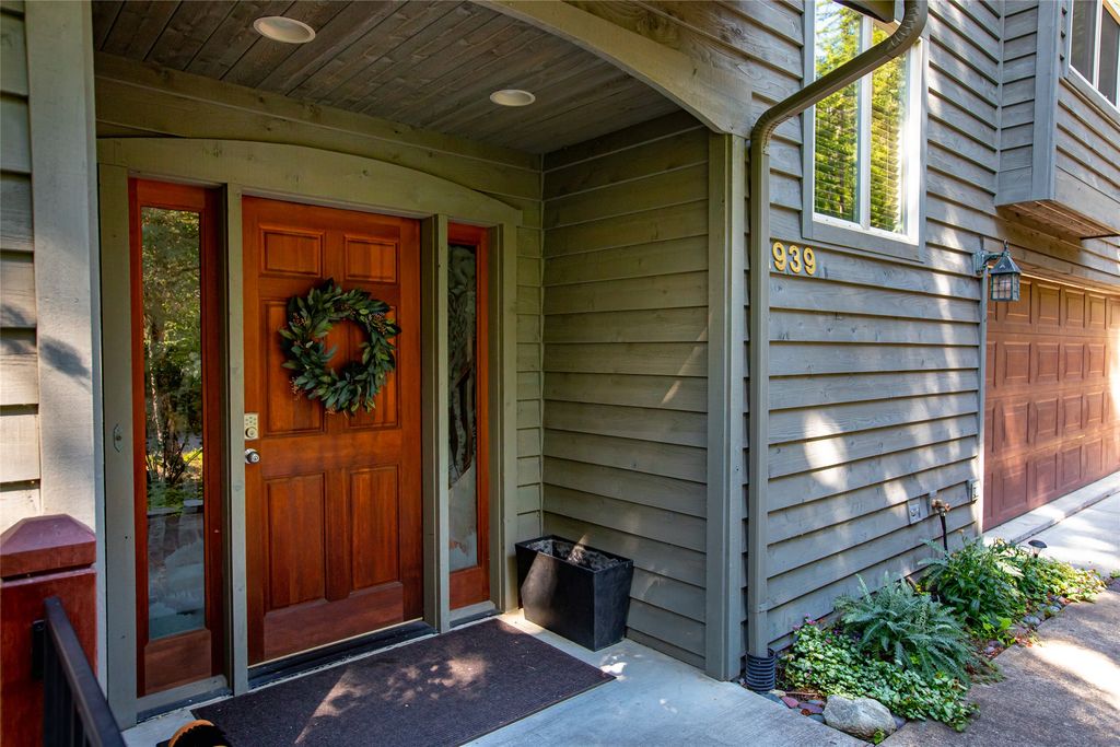 1939 Suncrest Drive, Whitefish, MT 59937 photo 5