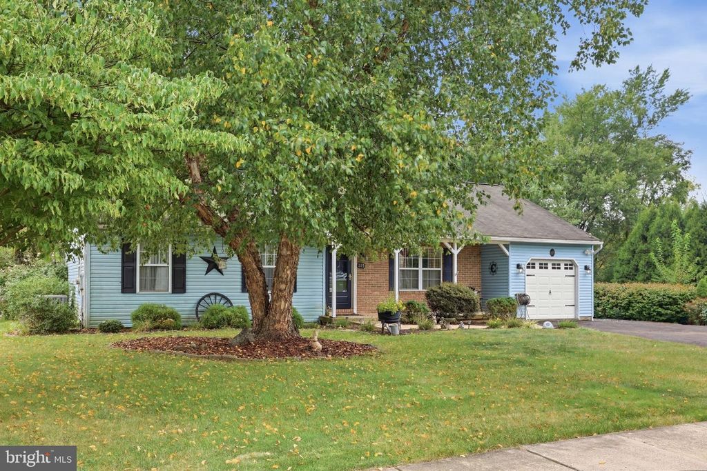 115 QUINCE DR, TELFORD, PA 18969 — photo 2