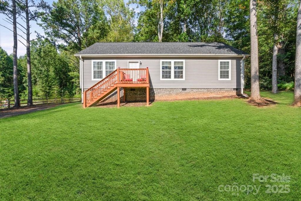 402 Shiloh Road, Statesville, NC 28677
