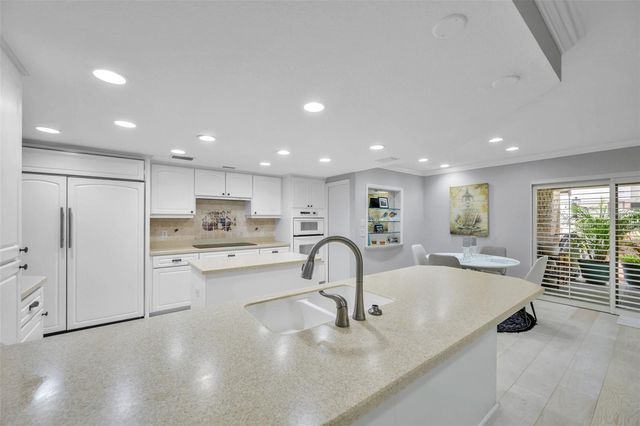 36750 US HIGHWAY 19 N 27101, Palm Harbor, FL 34684