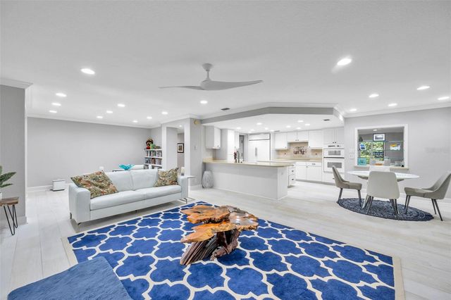 36750 US HIGHWAY 19 N 27101, Palm Harbor, FL 34684