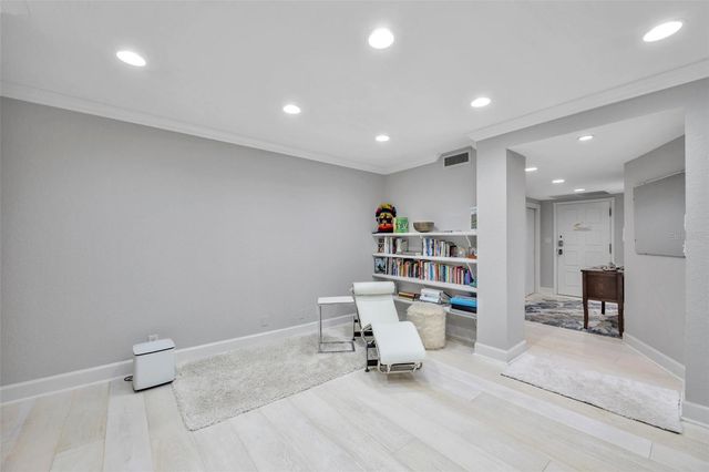 36750 US HIGHWAY 19 N 27101, Palm Harbor, FL 34684