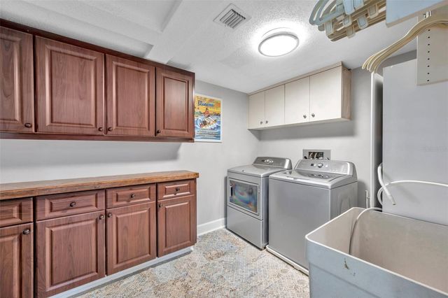 36750 US HIGHWAY 19 N 27101, Palm Harbor, FL 34684