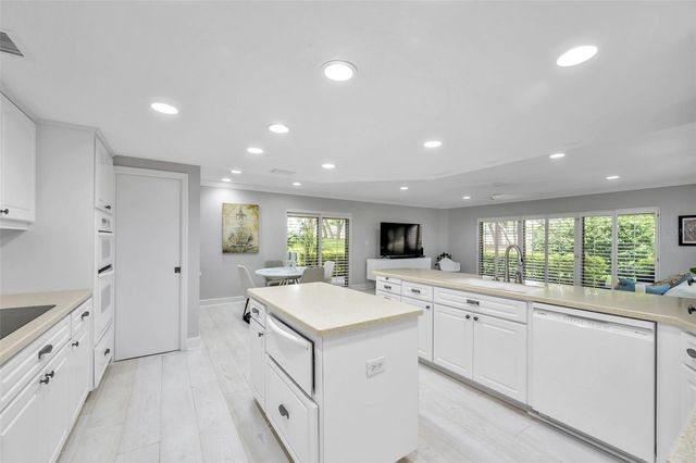 36750 US HIGHWAY 19 N 27101, Palm Harbor, FL 34684