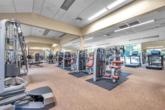 36750 US HIGHWAY 19 N 27101, Palm Harbor, FL 34684