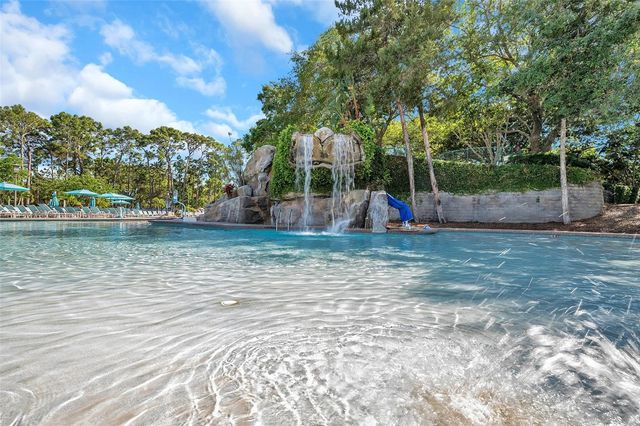 36750 US HIGHWAY 19 N 27101, Palm Harbor, FL 34684