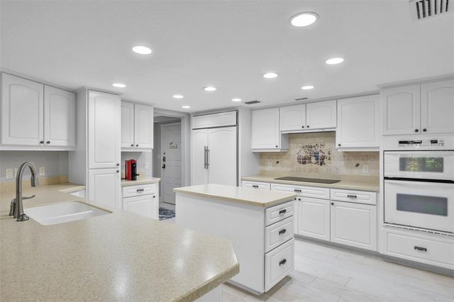 36750 US HIGHWAY 19 N 27101, Palm Harbor, FL 34684