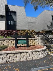 36750 US HIGHWAY 19 N 27101, Palm Harbor, FL 34684