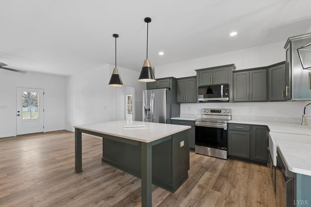 1155 Piney Mountain Road, Appomattox, VA 24522