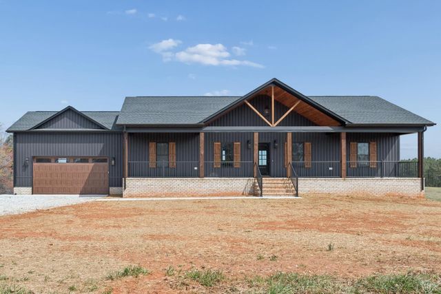 1155 Piney Mountain Road, Appomattox, VA 24522