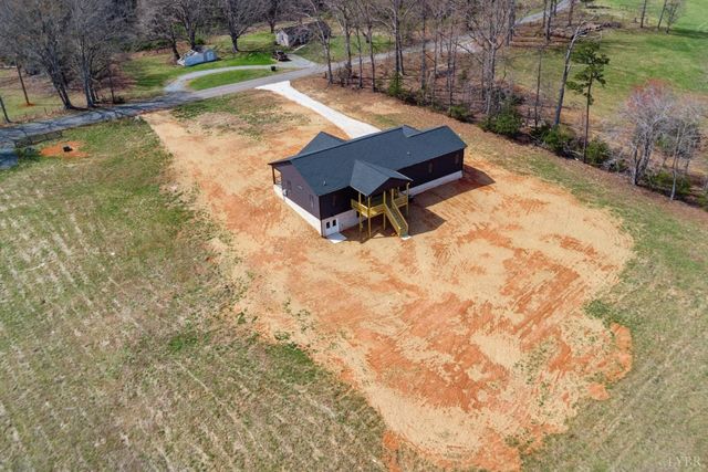 1155 Piney Mountain Road, Appomattox, VA 24522