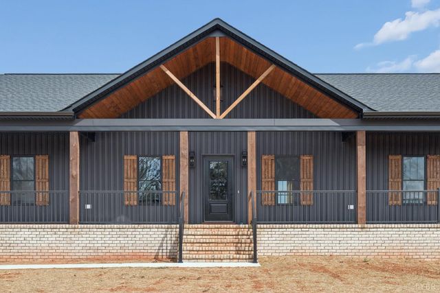 1155 Piney Mountain Road, Appomattox, VA 24522