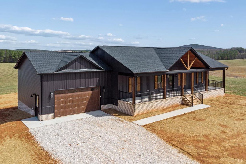 1155 Piney Mountain Road, Appomattox, VA 24522