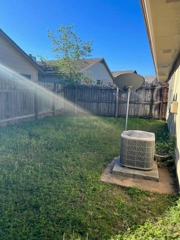 310 Tamara DR A, Georgetown, TX 78628