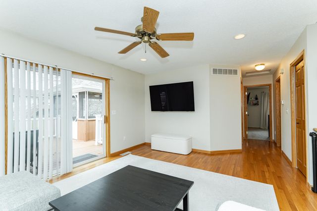 4147 Peregrine Lane SE, Rochester, MN 55904