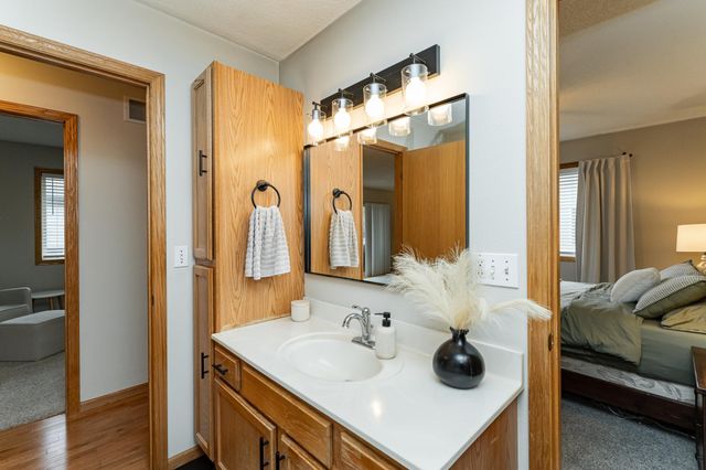 4147 Peregrine Lane SE, Rochester, MN 55904