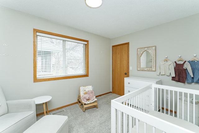 4147 Peregrine Lane SE, Rochester, MN 55904