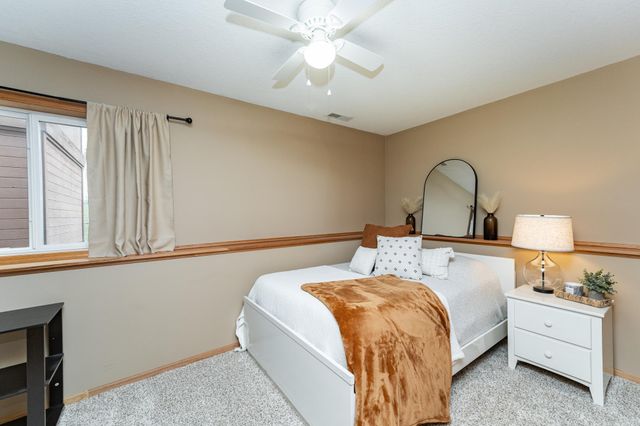 4147 Peregrine Lane SE, Rochester, MN 55904