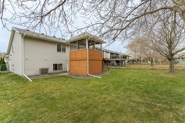 4147 Peregrine Lane SE, Rochester, MN 55904