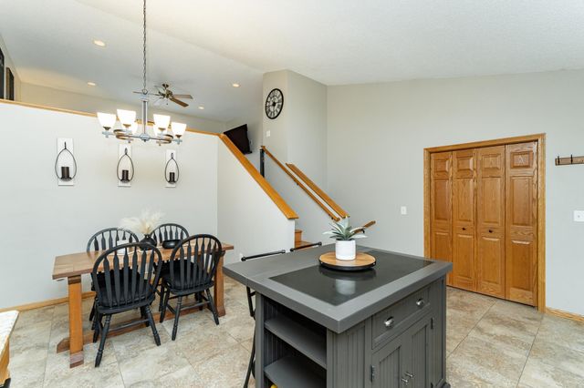 4147 Peregrine Lane SE, Rochester, MN 55904