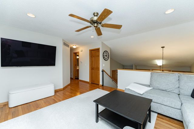 4147 Peregrine Lane SE, Rochester, MN 55904