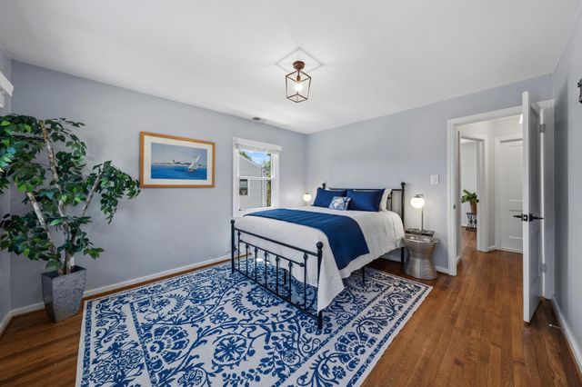2204 DARTMOUTH DR, Alexandria, VA 22307