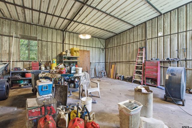 13060 County Road 285, Tyler, TX 75707