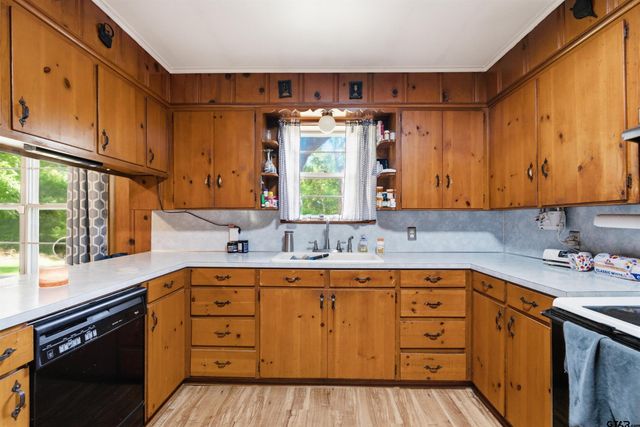 13060 County Road 285, Tyler, TX 75707