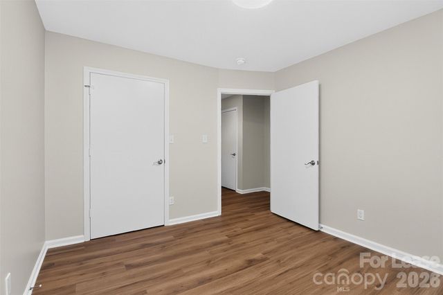 11122 Five Cedars Road, Charlotte, NC 28226